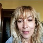 Impartisco lezioni personalizzate di francese in modo divertente ed efficace. Il mio impegno è quello di apassionarsi a questa lingua